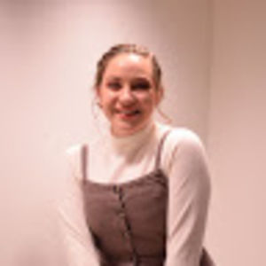 Meet your Posher, Daphne